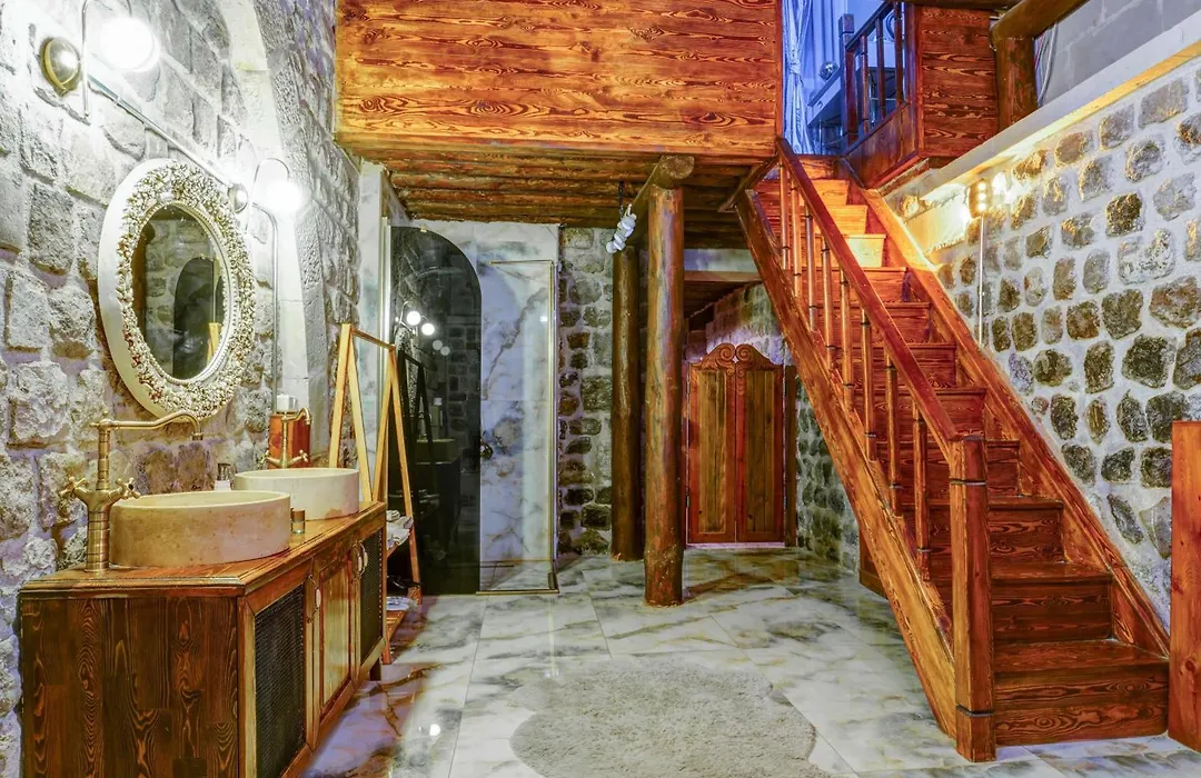 Kerem Ile Asli Butik Hotel-1