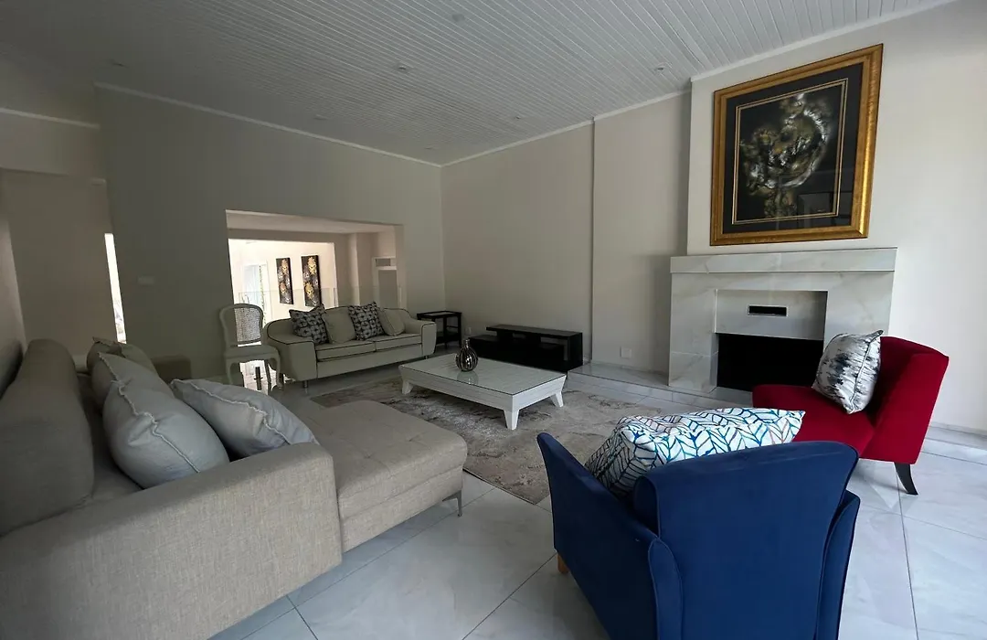 Elegant Guest House Sandton-1