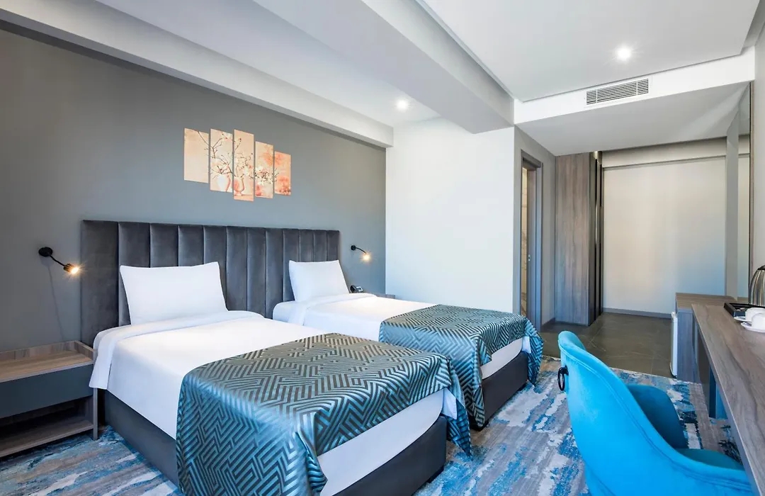 Hotel Address 9D-1
