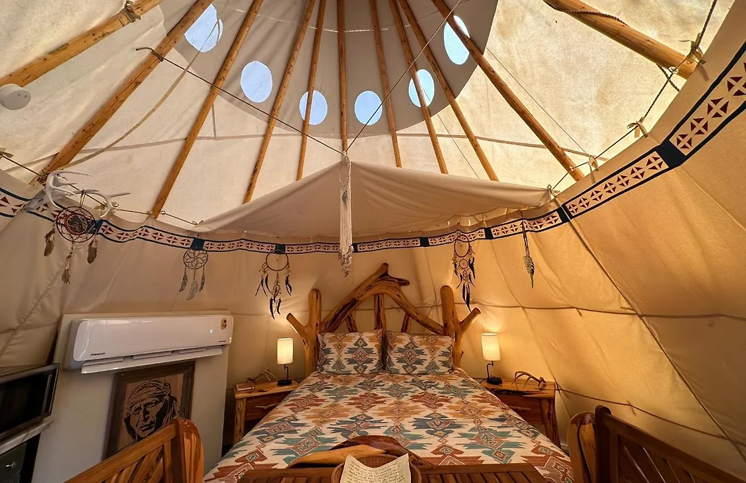 Bandera Stronghold - Cochise Tipi-1