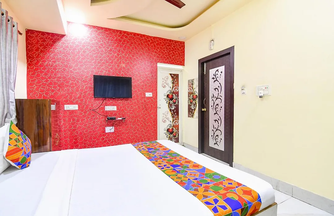 Fabhotel Narayana-1