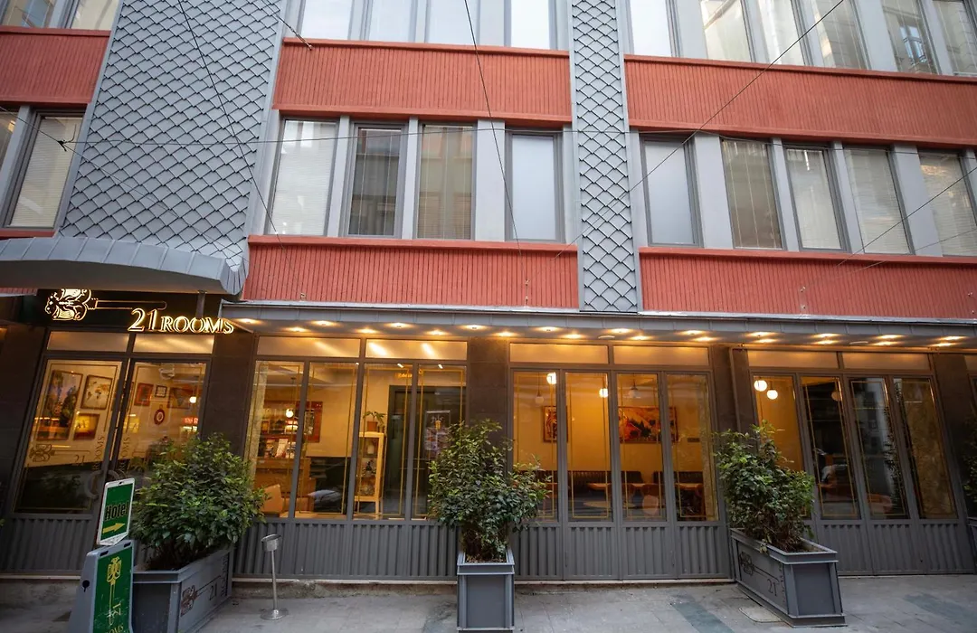21 Rooms Hotel-1
