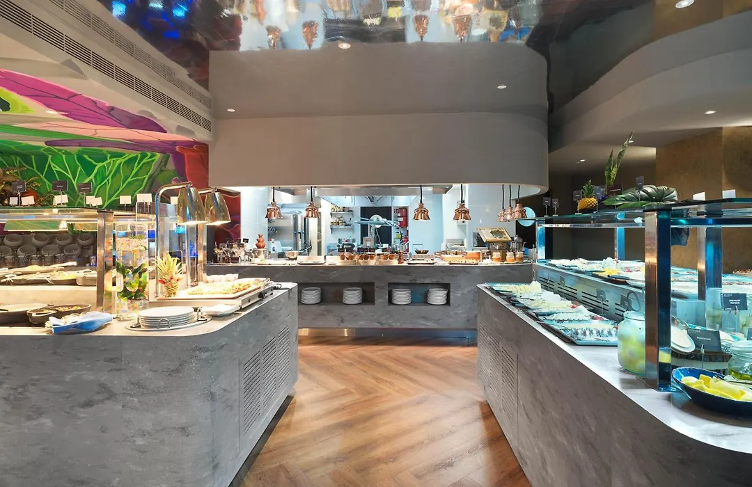 Nyx Hotel Limassol-1