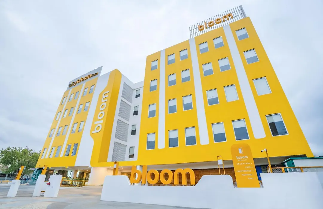 Bloom Hotel - Medicity Gurugram-1