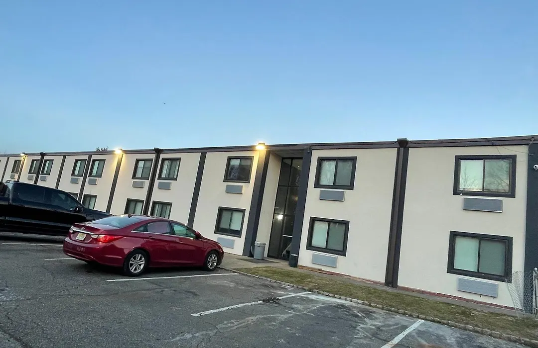 The Wayne Inn-1