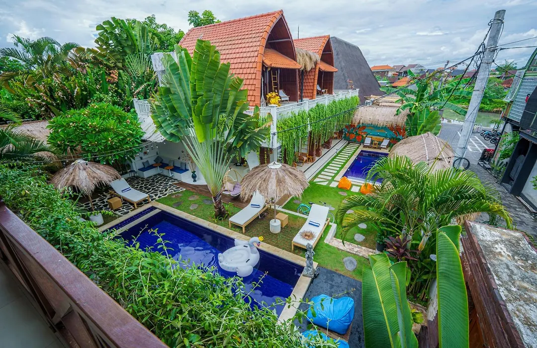 Shortcut Breeze Guest House-1