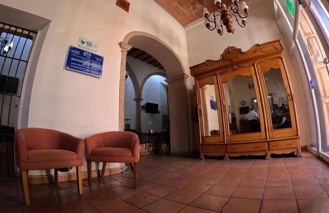 Hotel Yvette-1