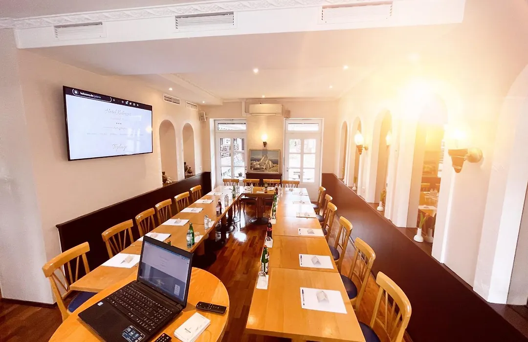 Hotel Kolossos Duesseldorf - Neuss-1