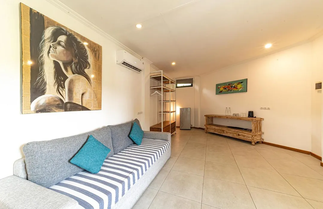 Komodo Suites Downtown-1