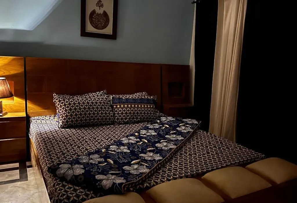 Family Inn-1