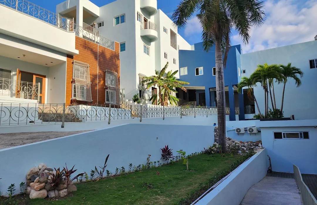 Hotel 39 Jamaica-1