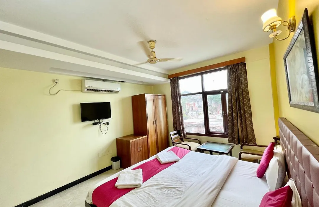 Hotel Surya Beach Inn ! Puri Near-Sea-Beach-And-Temple Fully-Air-Conditioned-Hotel With-Lift-And-Parking-Facility-1