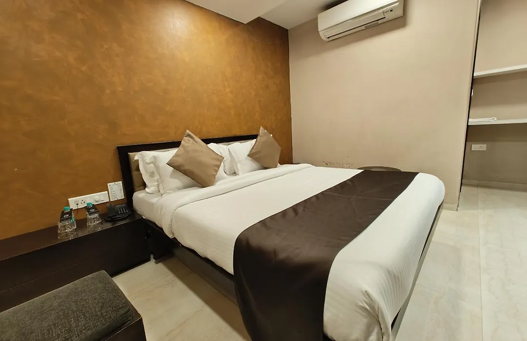 The Majlis Hotel - Colaba Mumbai-1