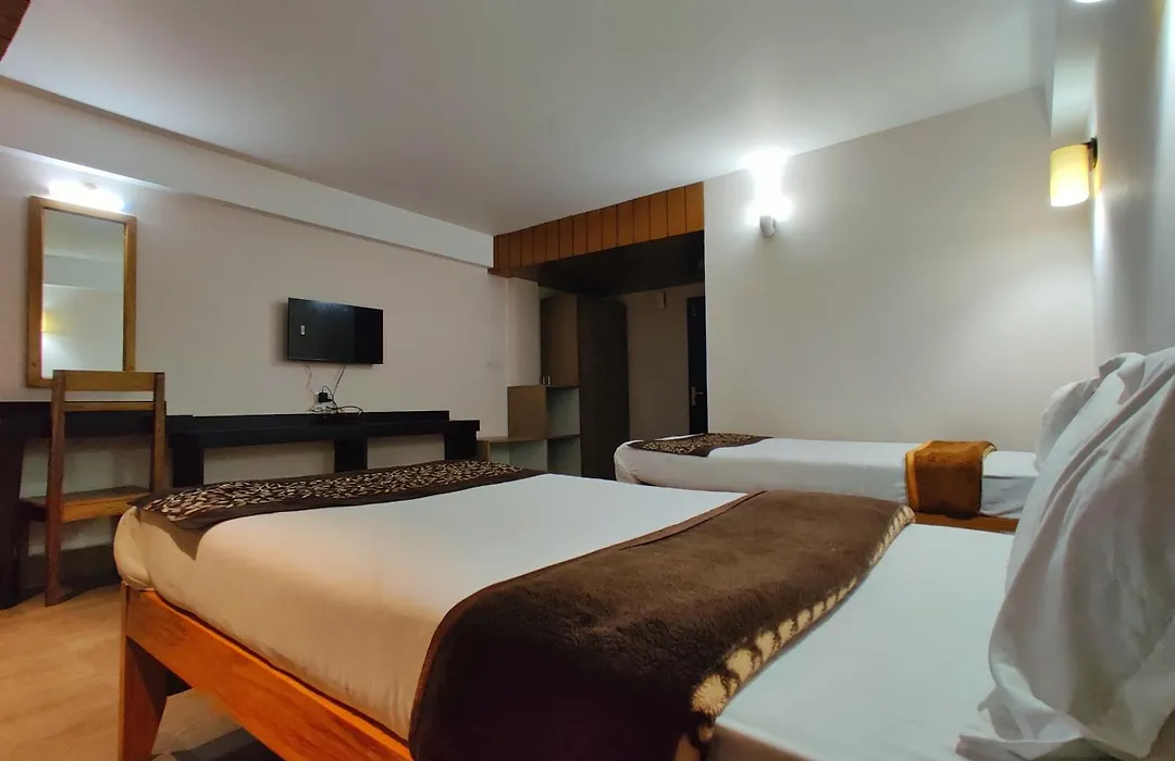 Hotel Vajra-1
