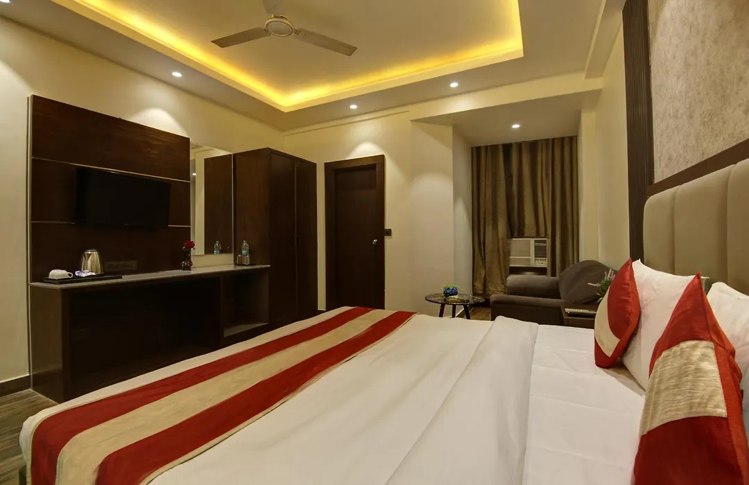 Hotel Kashish Plaza-1