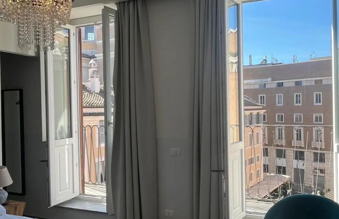 Boutique Suites Della Croce-1