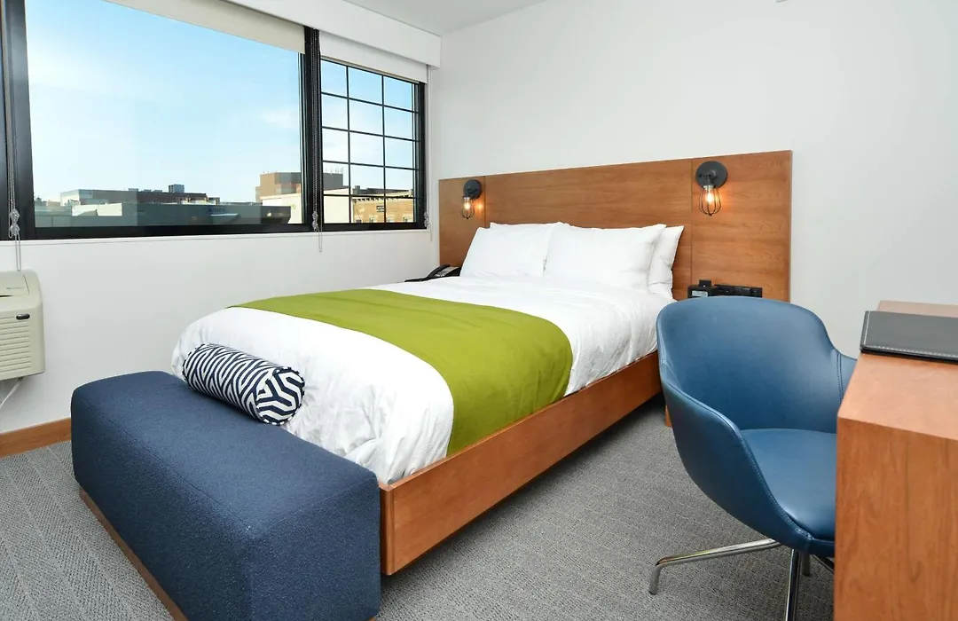 The Lismore Hotel Eau Claire - A Doubletree By Hilton-1