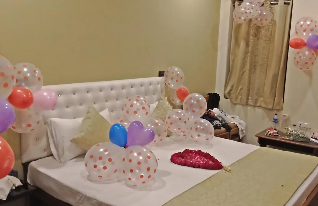 Hotel Gokul Grand-1