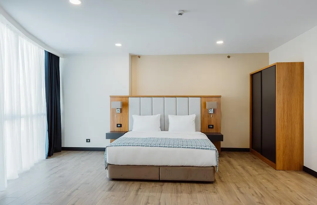 Best Western Plus Batumi-1