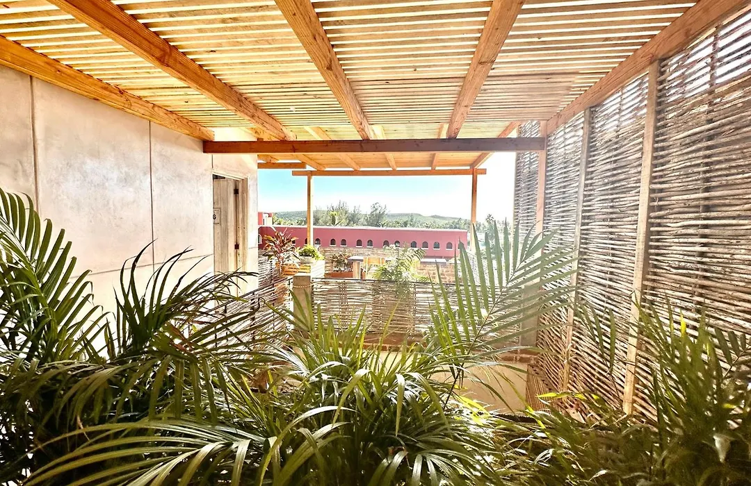 Baja House-1
