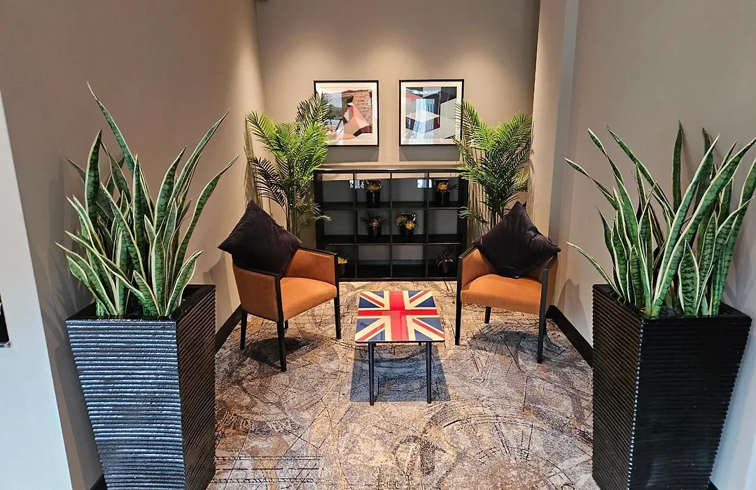 Doubletree By Hilton Woking-1