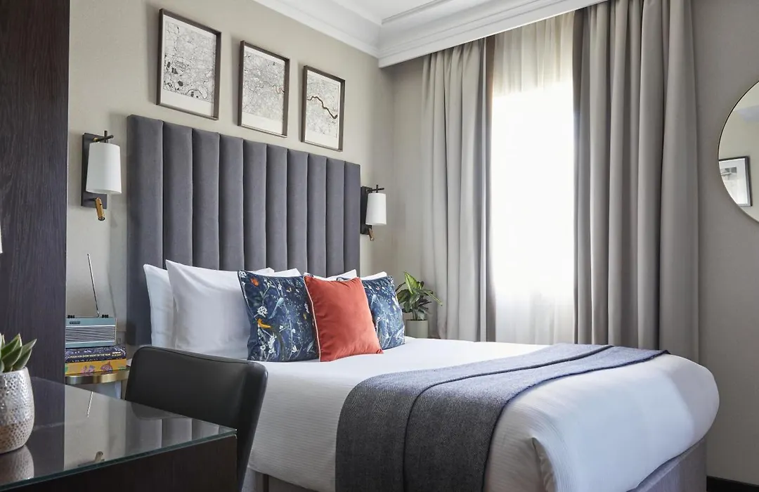 The Selwyn, Richmond-1