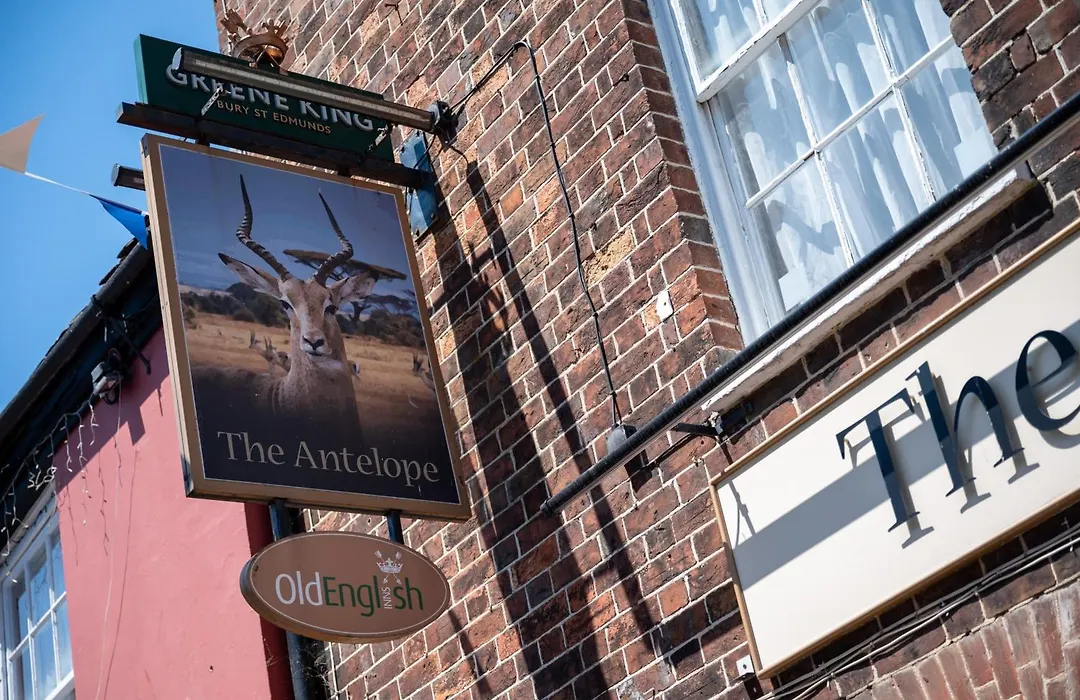 Antelope By Greene King Inns-1