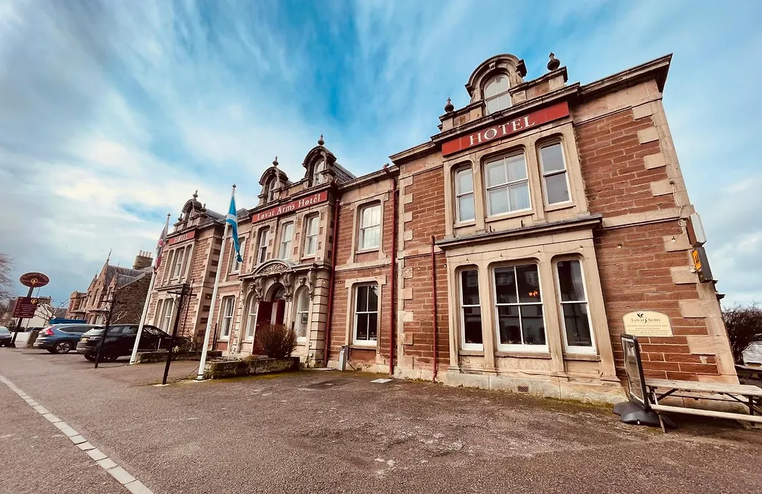 Lovat Arms Hotel-1