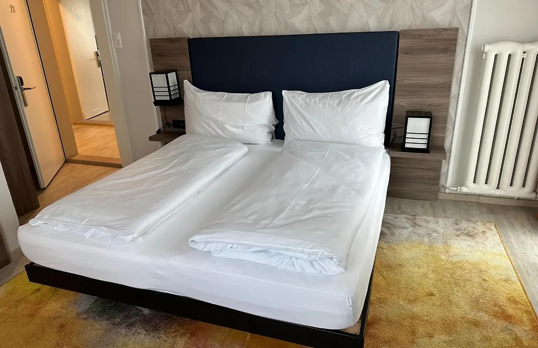 Hotel Spatz-1