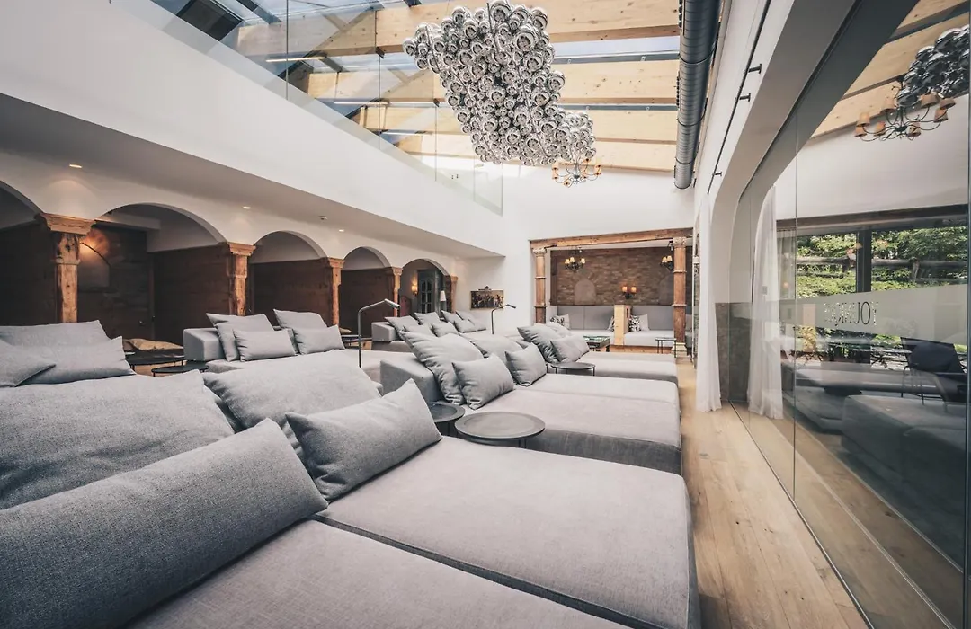 Hotel Klosterbraeu-1