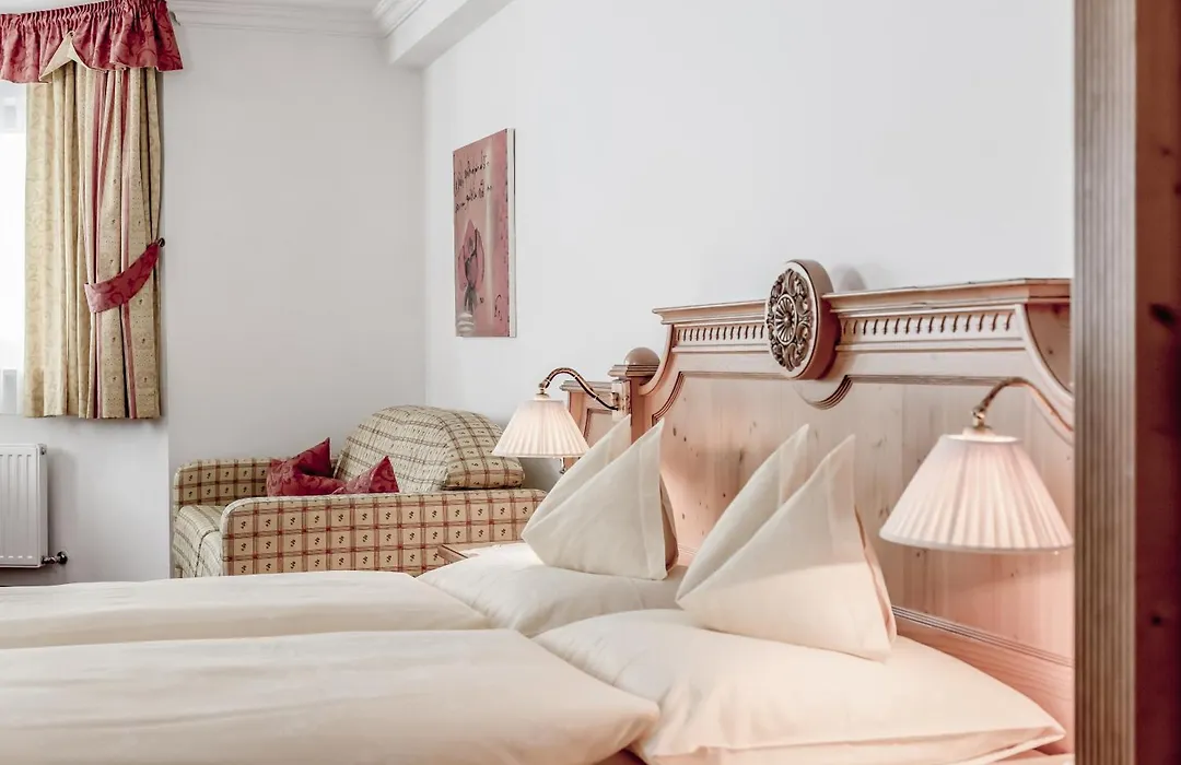Hotel Alpenland-1