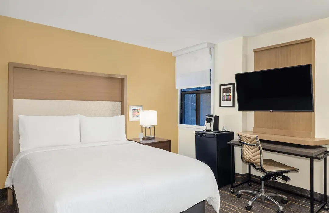 Holiday Inn Toronto Downtown Centre By Ihg-1