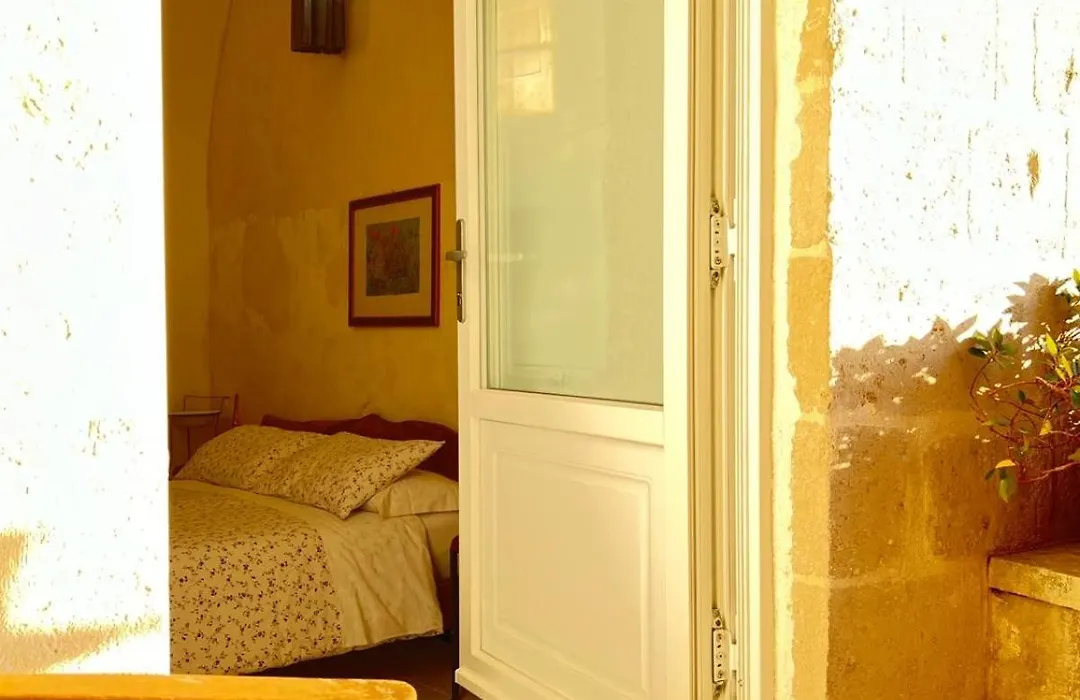 Locus Amoenus-1