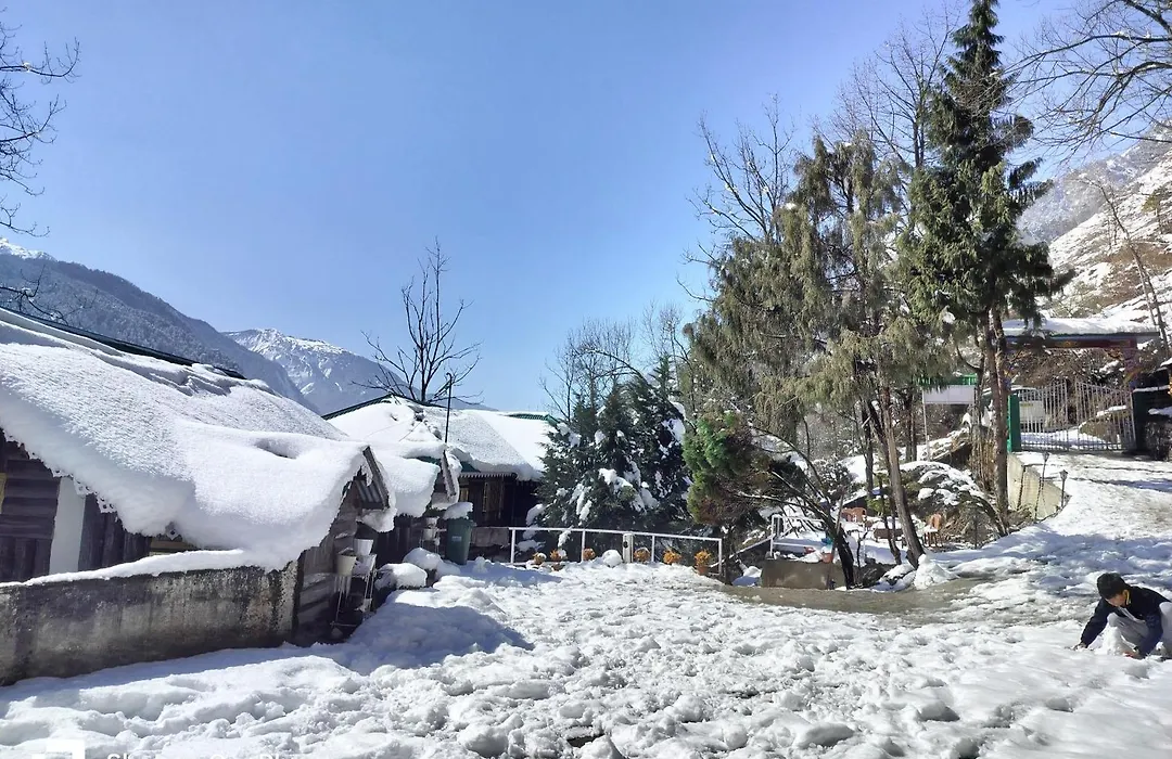 Apple Valley Cottages Lachung-1