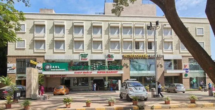 Hotel Sunflower-1