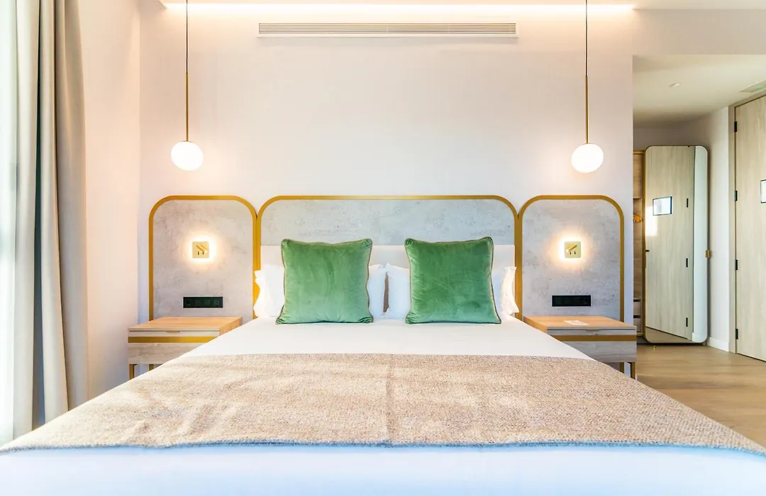 Hotel Malaga Vibes-1
