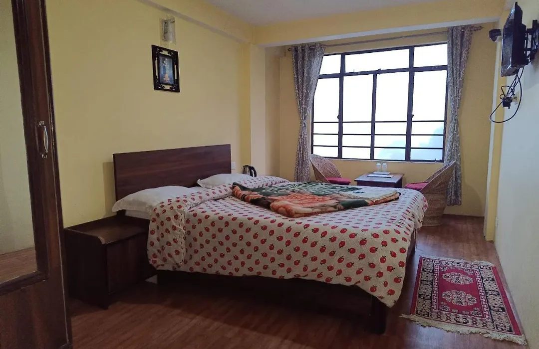 Hotel Himalaya Residency Kanchenjunga View-1
