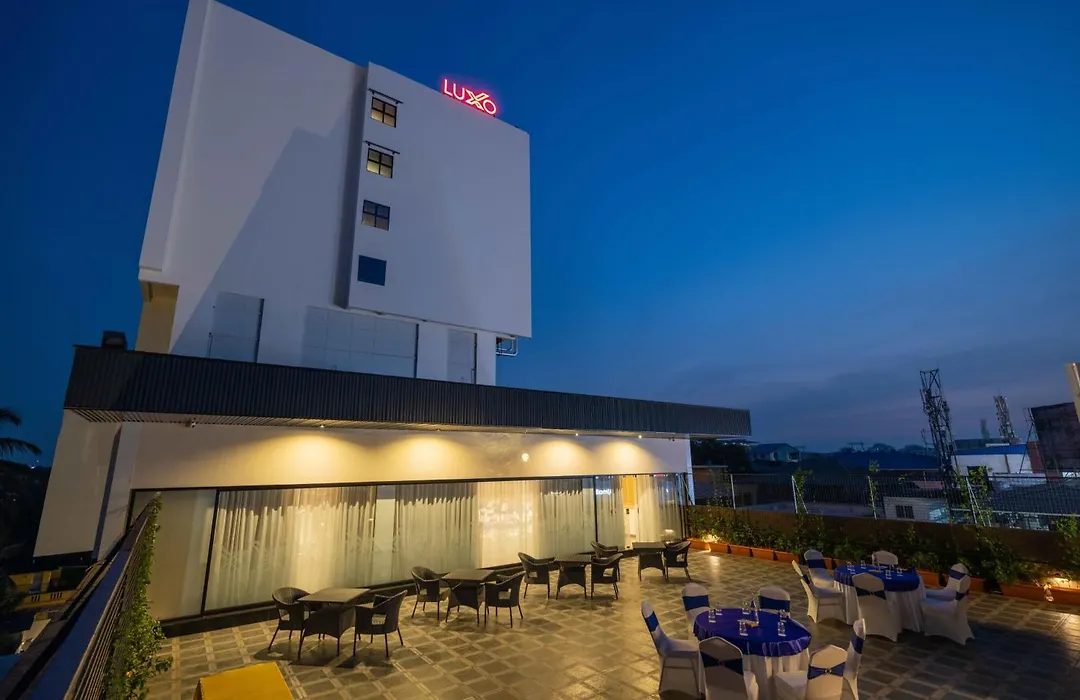 Luxo Kochi-1