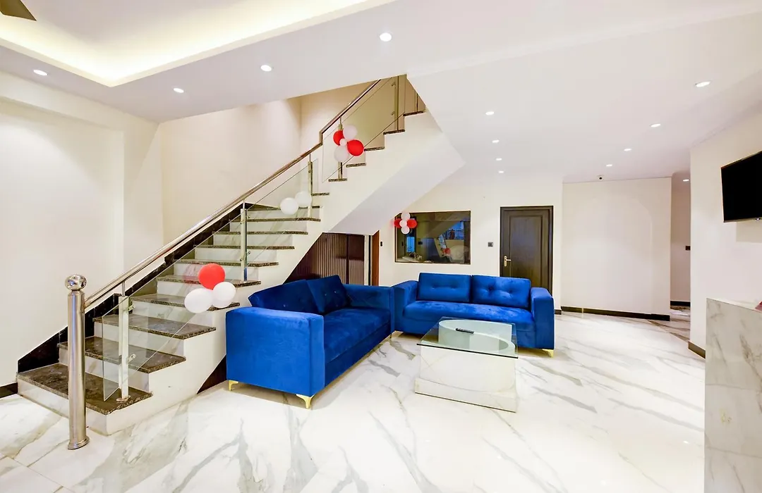 Hotel Surya Plaza-1