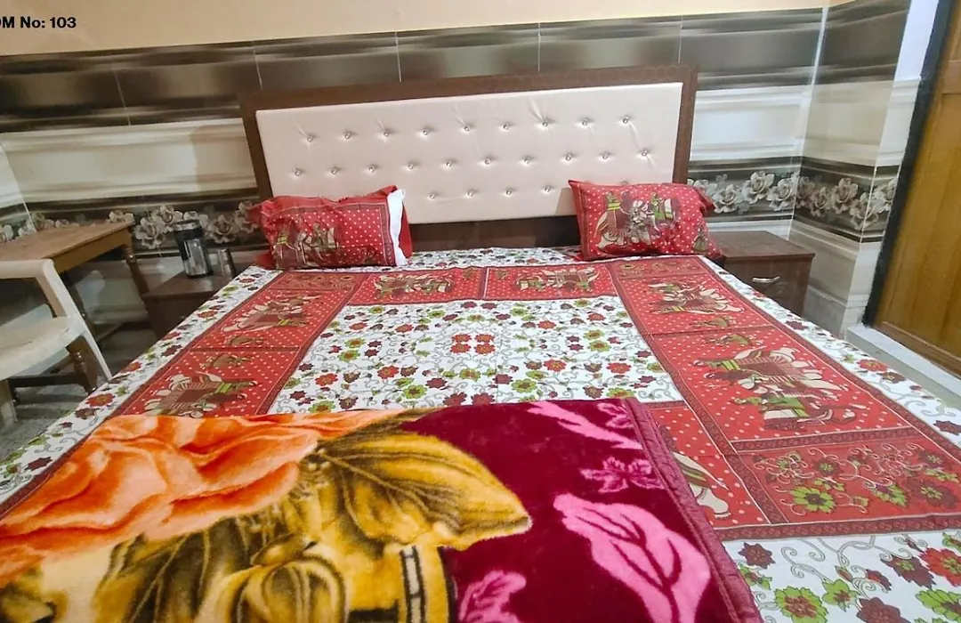 Shree Narayan Home Stay-1