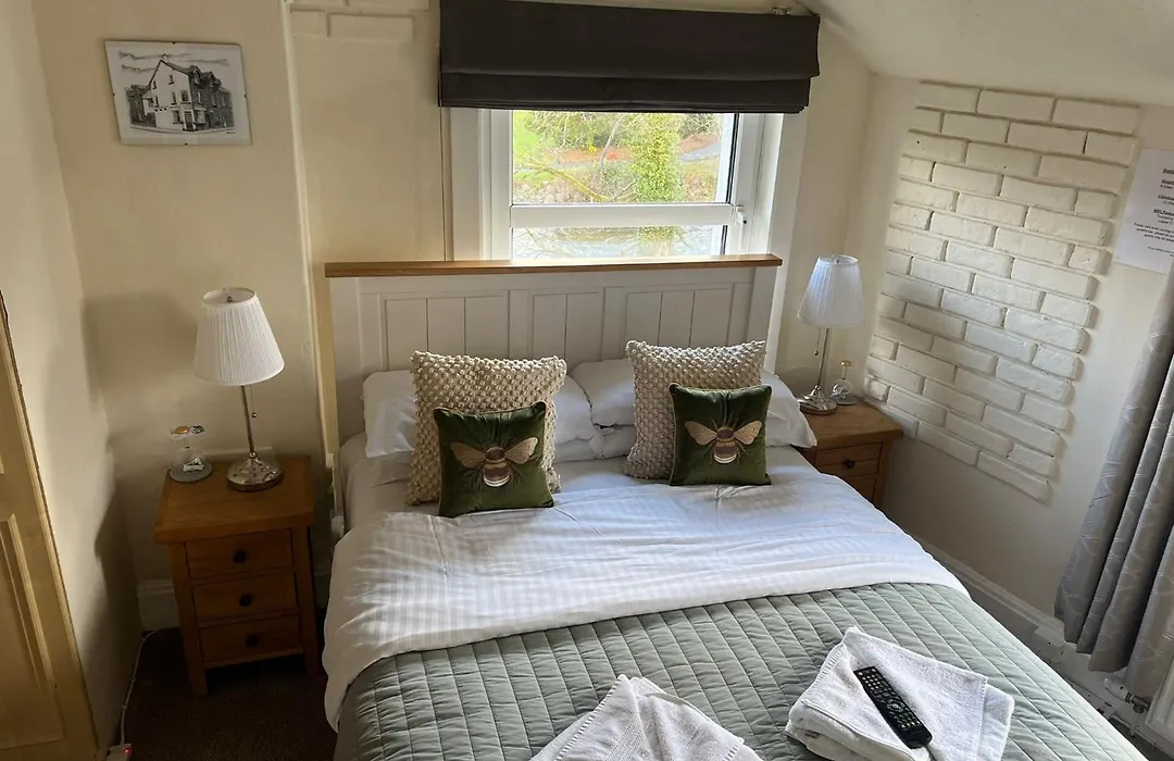 Babbling Brook Guesthouse-1