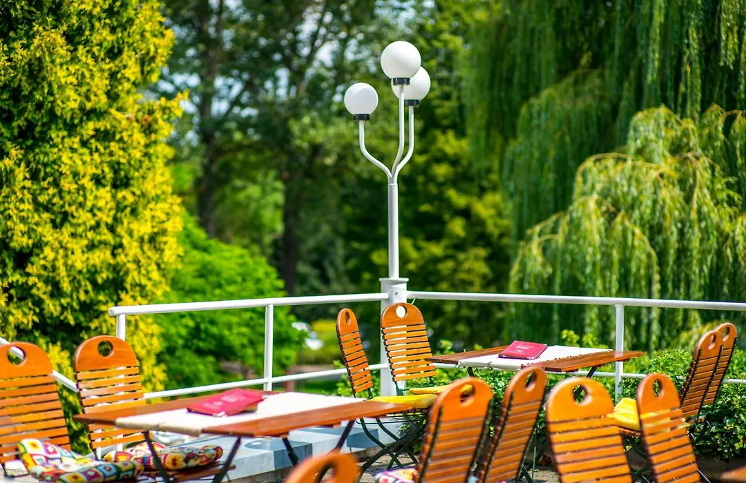 Hotel an der Therme Bad Sulza-1