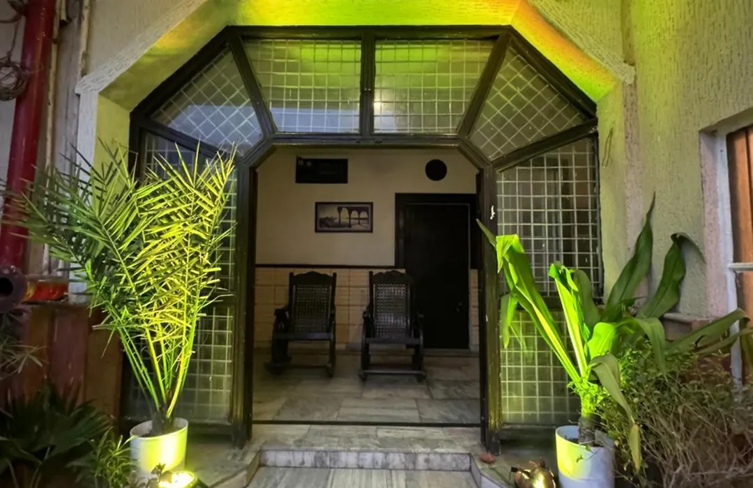 Hotel Kamal Nearest To Taj Mahal-1