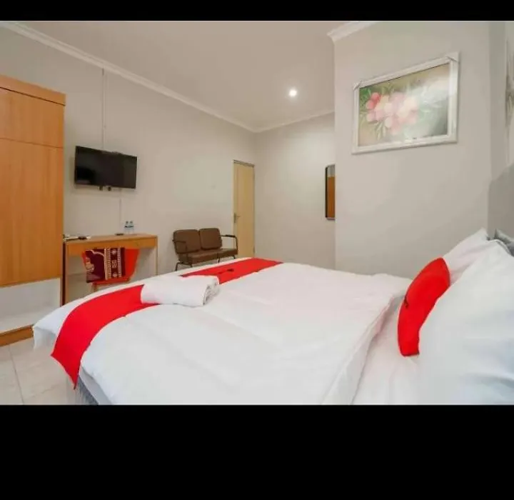 Reddoorz Near Jiexpo Kemayoran 2-1
