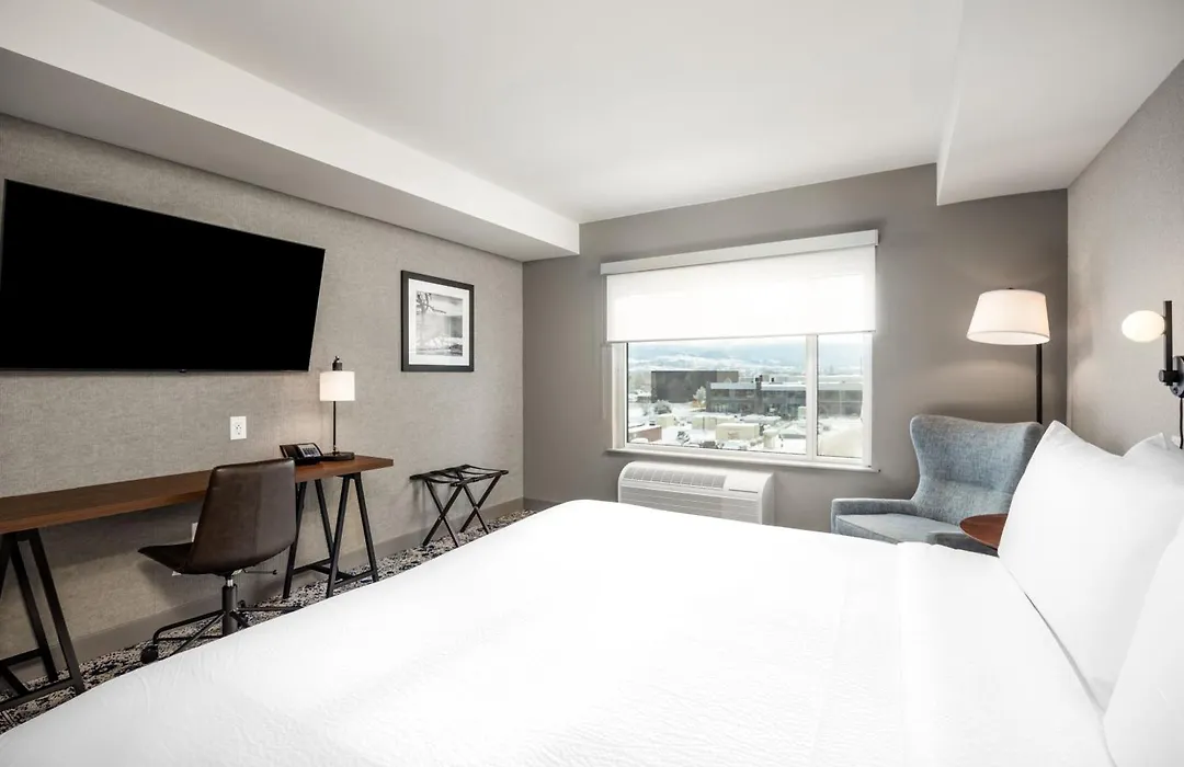 Four Points By Sheraton Kelowna Airport-1