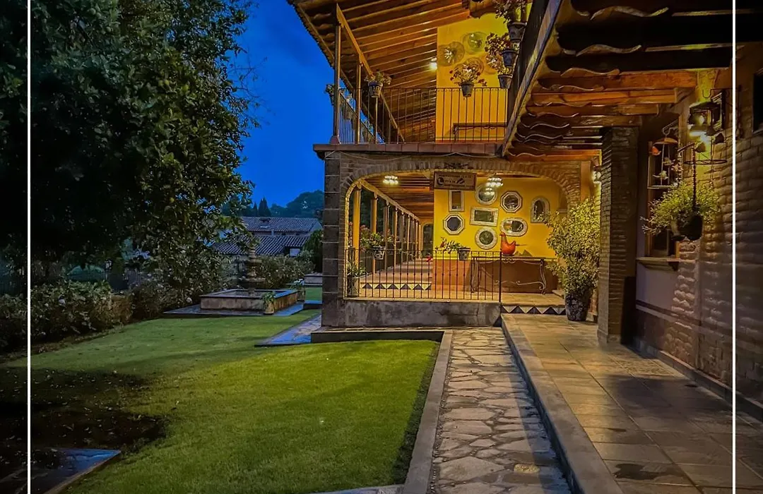 Huerta Real, Hotel-1