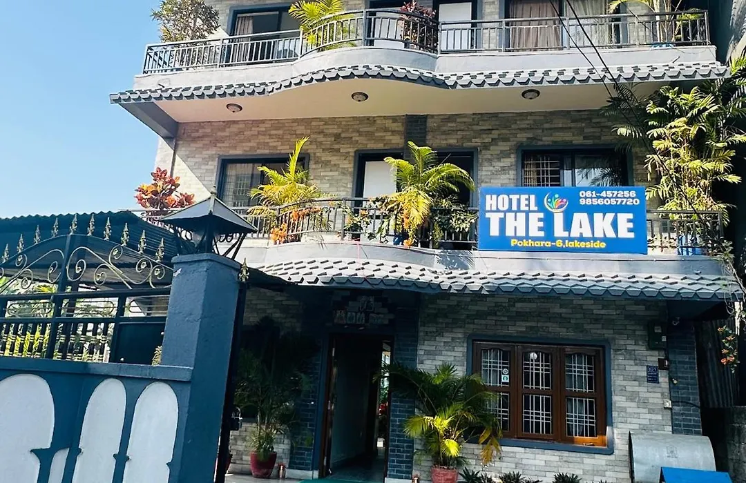 Hotel The Lake-1