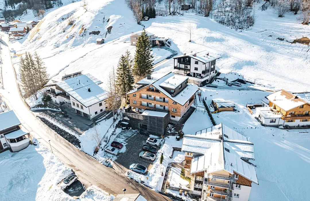 Alpen Suites Brandnertal-1