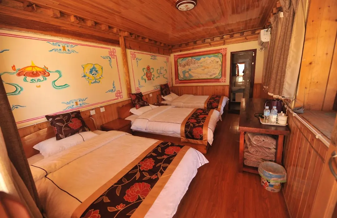Tibet Guest House 虎跳峡卓玛客栈-1