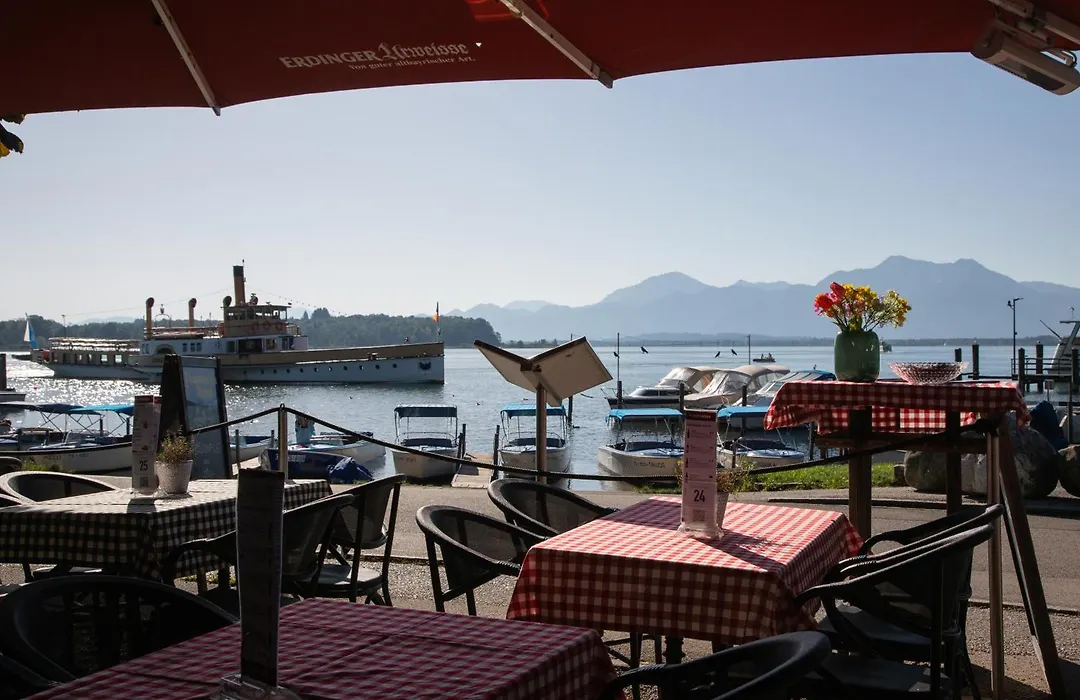 Sieben Zimmer am See-1